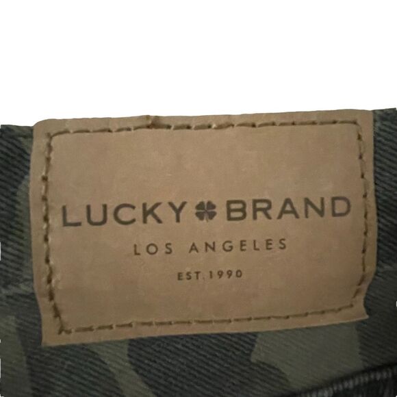 Lucky Brand ~ Camo Denim Shorts ~ Relaxed Fit ~ size 24 ~ NWT - Picture 9 of 13